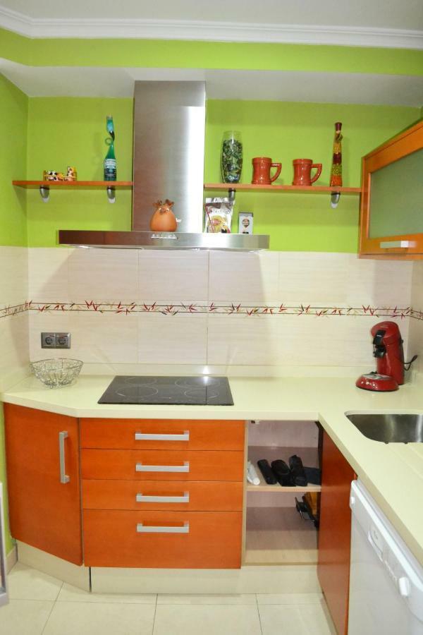 Apartamento Acogedor, Excelente Ubicacion, 10 Min Centro Leilighet Sevilla Eksteriør bilde